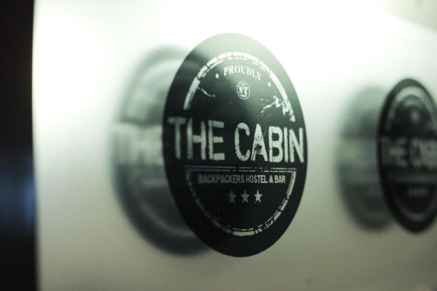The Cabin Backpackers Hostel & Bar Chiang Mai Zewnętrze zdjęcie